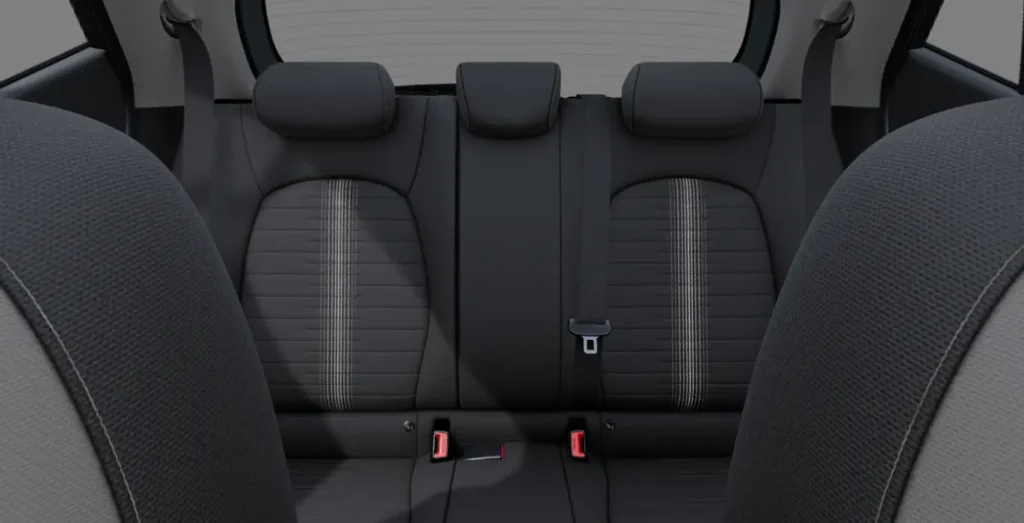 Hyundai-I10-1.0-MPI-Klass-63cv-interior-trasera-2.webp