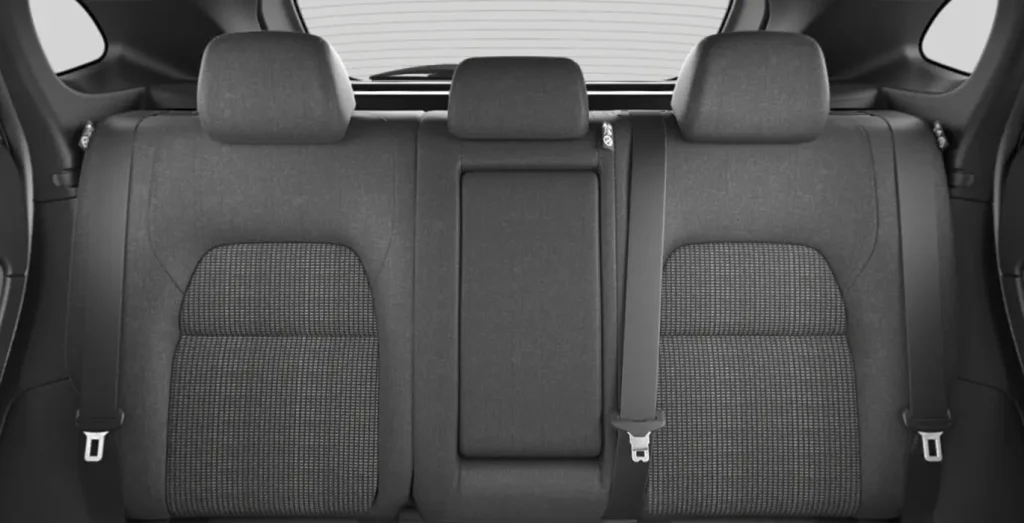 NISSAN-Qashqai-DIG-T-103kW-140CV-MHEV-4x2-Acenta-Deep-Blue-Ocean-interior-trasera-2.webp