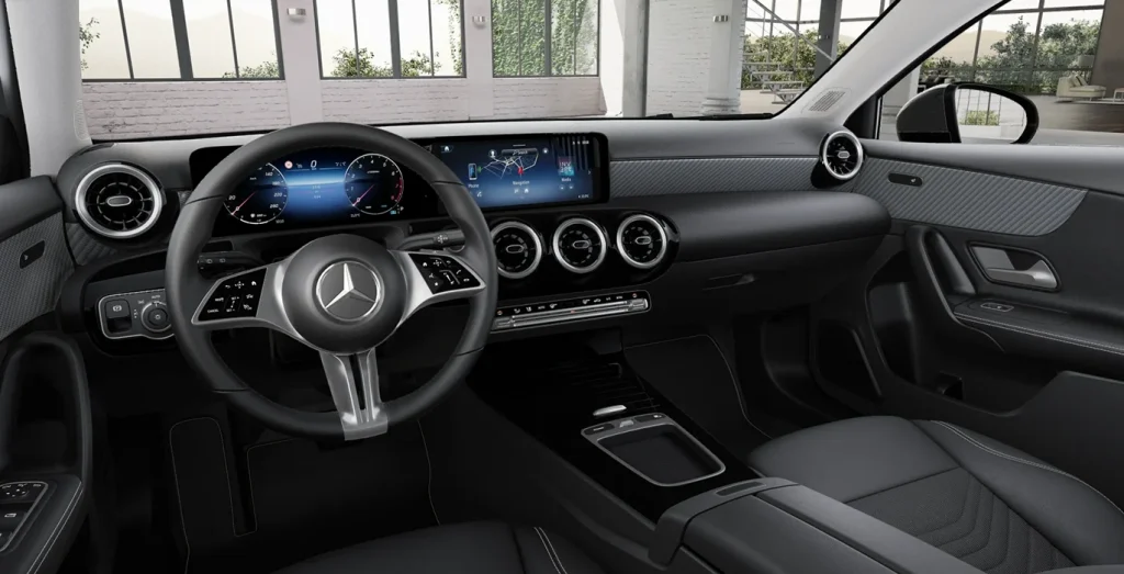 Mercedes-Benz-Clase-A-180-interior-delantera-1.webp