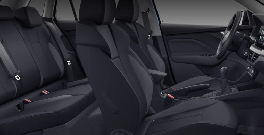 Skoda-Kamiq-Selection-1.0-TSI-95cv-interior-trasera-2.webp