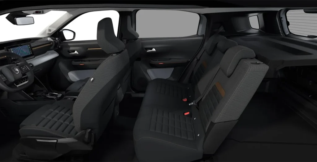 Citroen-C3-Aircross-Hybrid-145-E-DCS6-MAX-interior-trasera-2.webp