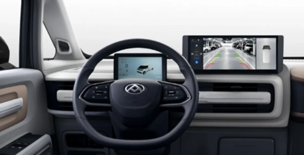 Maxus-eDeliver-5-L1H1-interior-delantera-1.webp