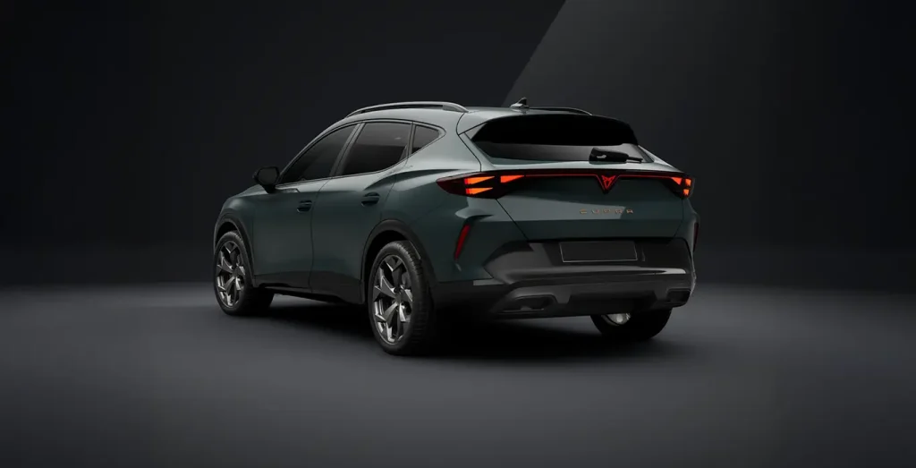 CUPRA-Formentor-1.5-eTSI-DSG-7-vel.-trasera-2.webp