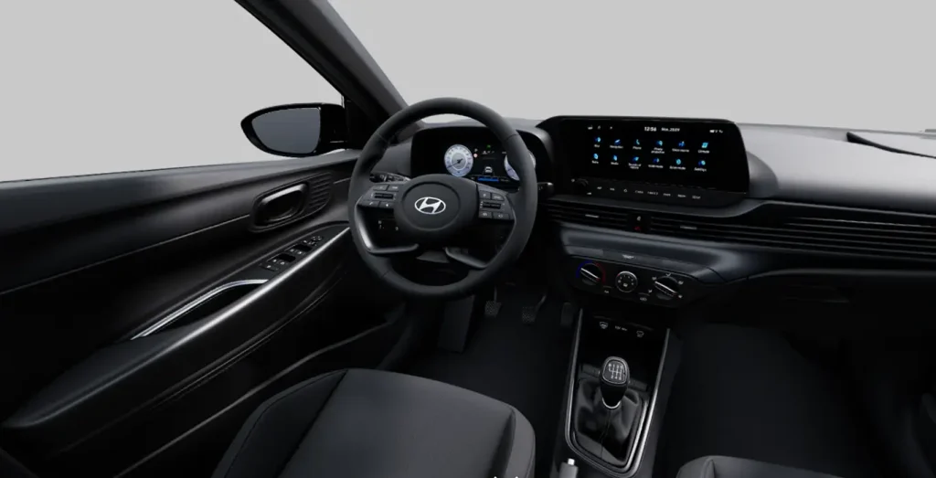 Hyundai-i20-1.0T-Black-Line-90cv-MY26-interior-delantera-2.webp
