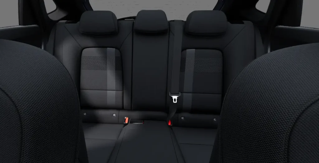 Hyundai-i20-1.0T-Black-Line-90cv-MY26-interior-trasera-2.webp