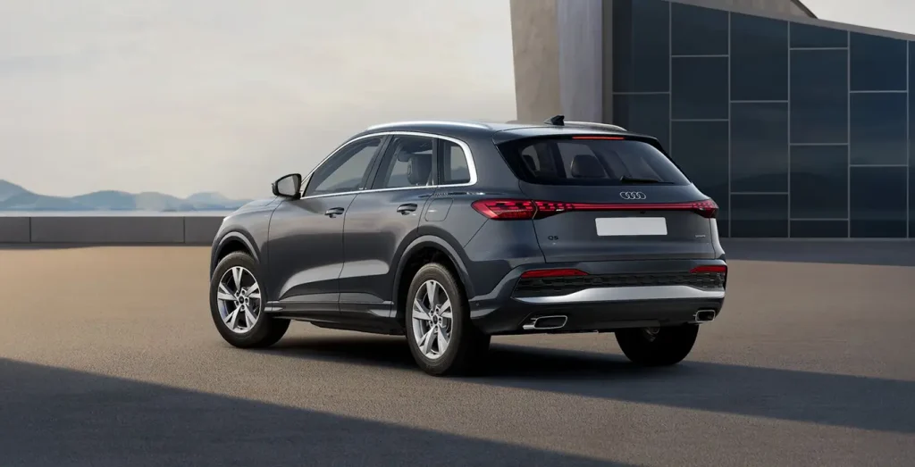 AUDI-Q5-Advanced-e-hybrid-quattro-220kW-S-tronic-trasera-2.webp