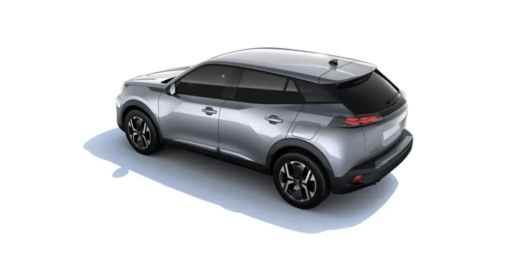 Peugeot-2008-N2008-Allure-Hybrid-gris-claro-trasera.webp