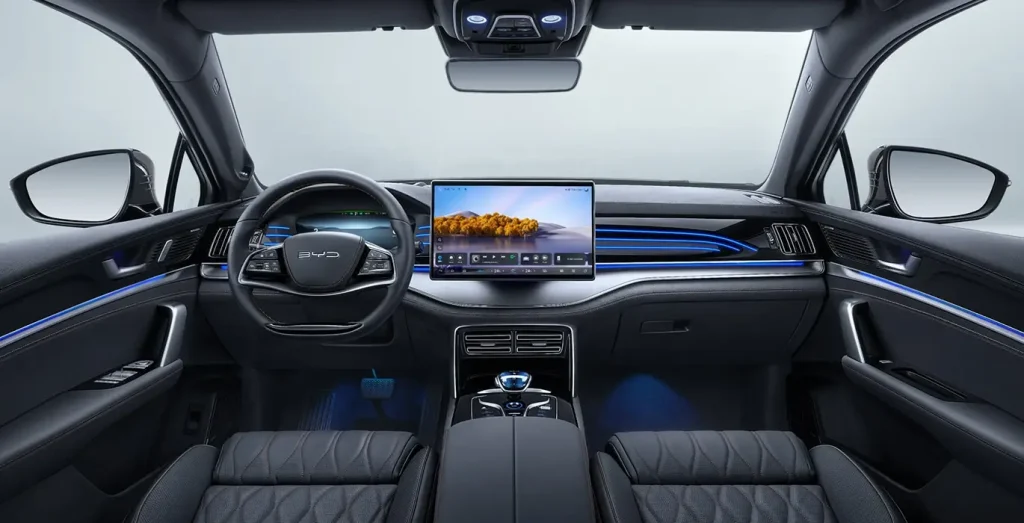 BYD-Tang-Flagship-interior-delantera-2.webp