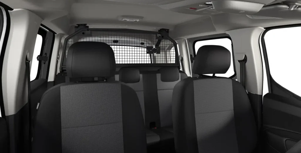 PEUGEOT-RIFTER-ACTIVE-BUSINESS-STANDARD-BHDI-100-MANUAL-interior-delantera-II-2.webp