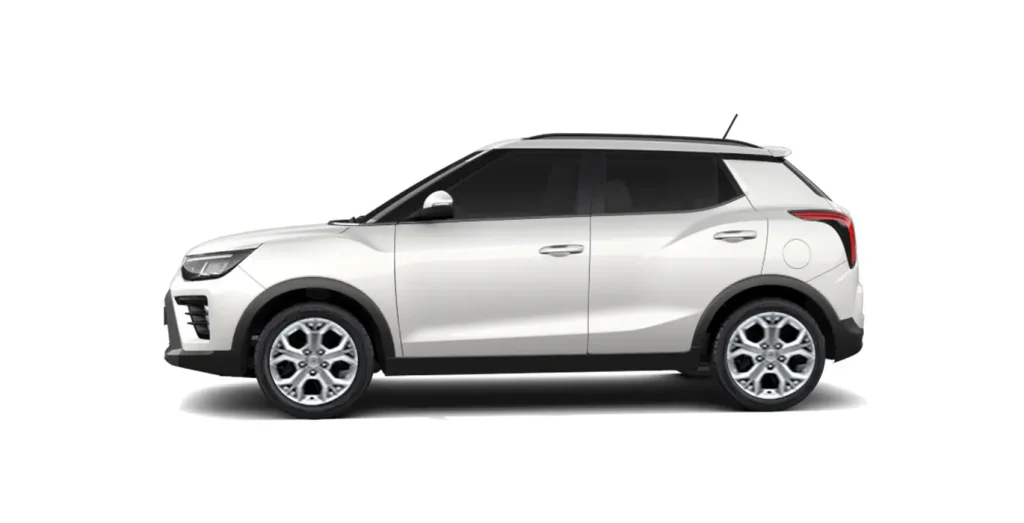 SSANGYONG-Tivoli-G15-Urban-Plus-4x2-blanco-lateral-2.webp