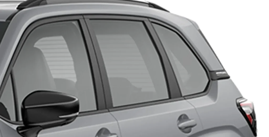 Subaru-Forester-2.0i-Hybrid-Field-CVT-retrovisor.webp