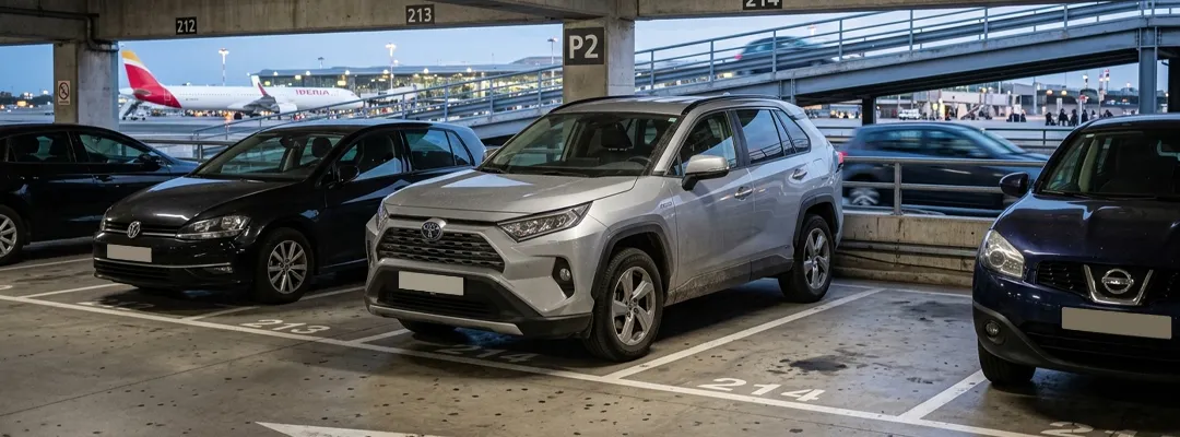 ¿Cuánto cuesta el parking del aeropuerto?